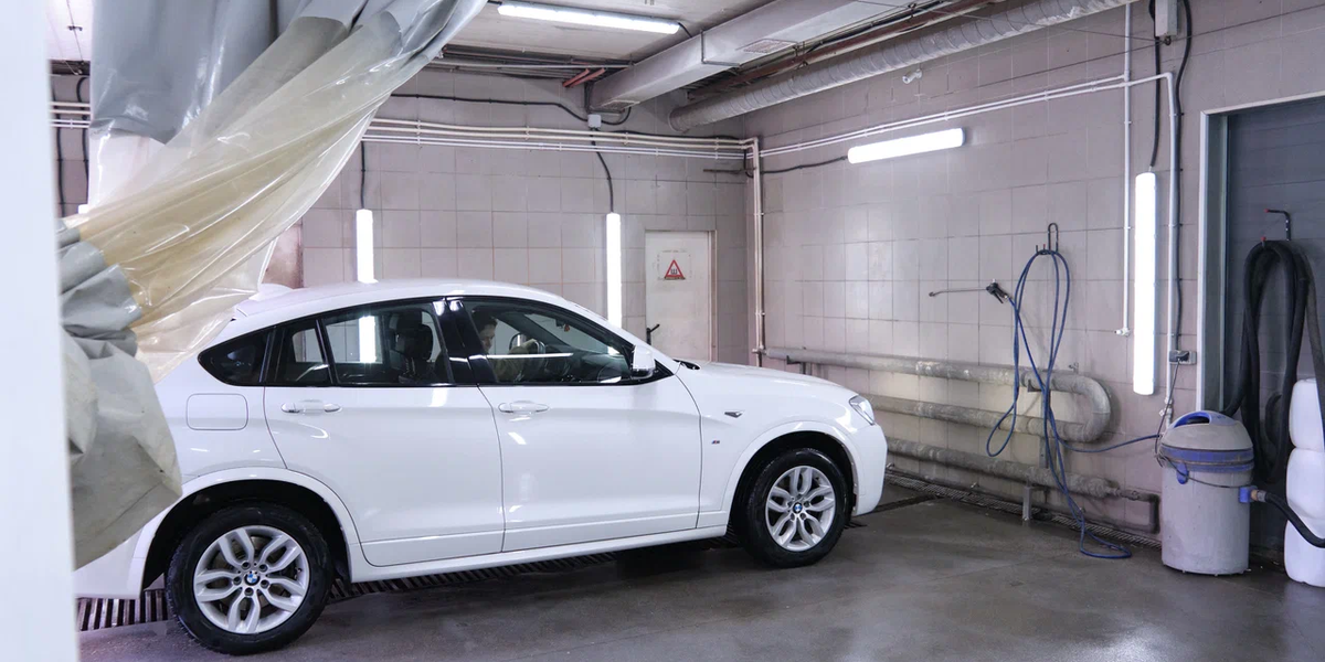 country-park-services-wash-car-in