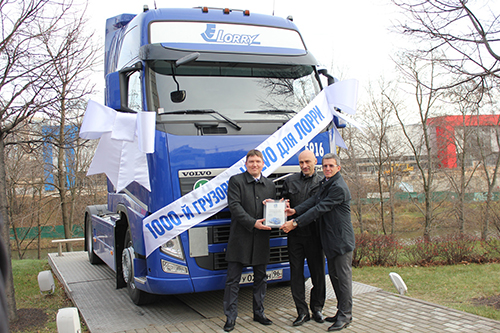 Volvo Trucks Россия поставила тысячный тягач в автопарк транспортной компании «Лорри»